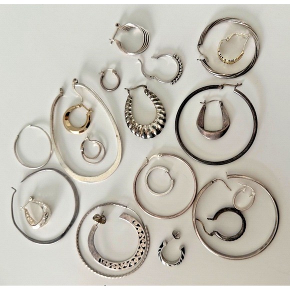The Unbranded Brand Jewelry - Sterling Silver SINGLE EARRINGS set 22 Hoops 925 Hinged Textured 52 grams